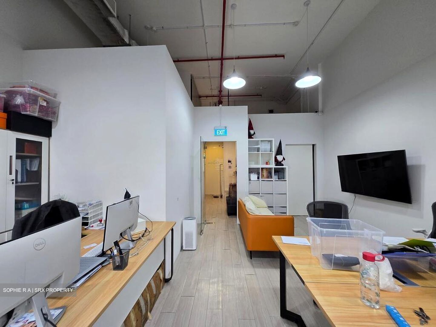 Centrium Square (D8), Office #570511071